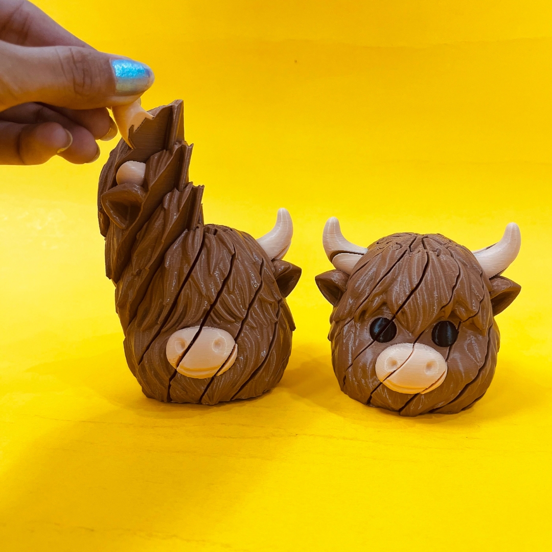 Twisty Fidget - Highland Cow